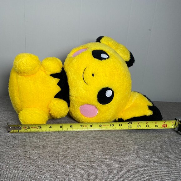 Pokémon Pichu Large Plush Doll Toy 16" x 10" Banpresto Bandai - Picture 8 of 9